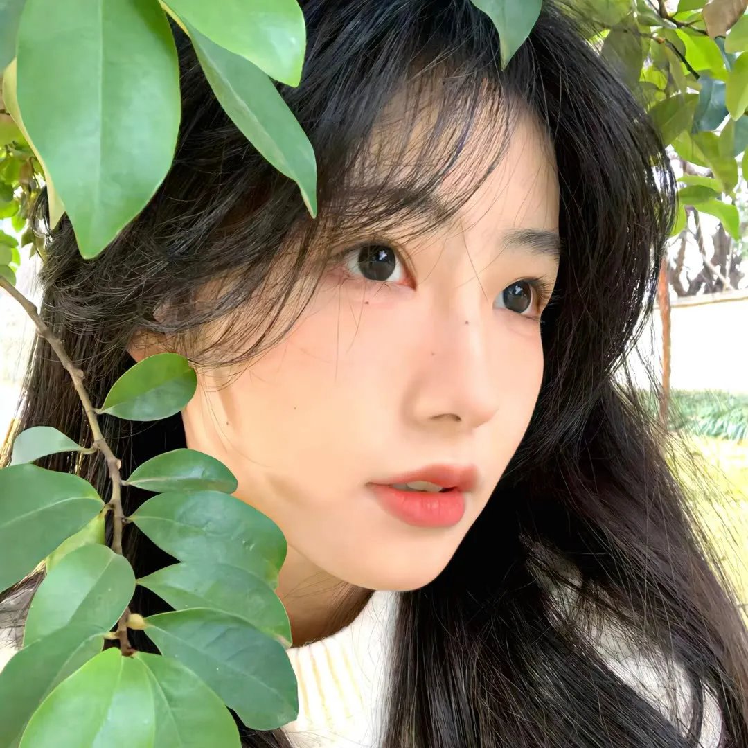 对她说